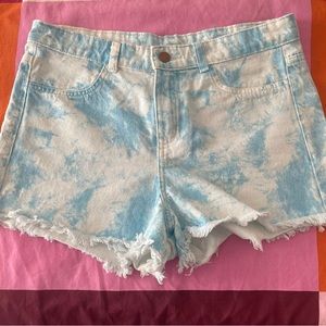 Blue and White Dye Denim Short